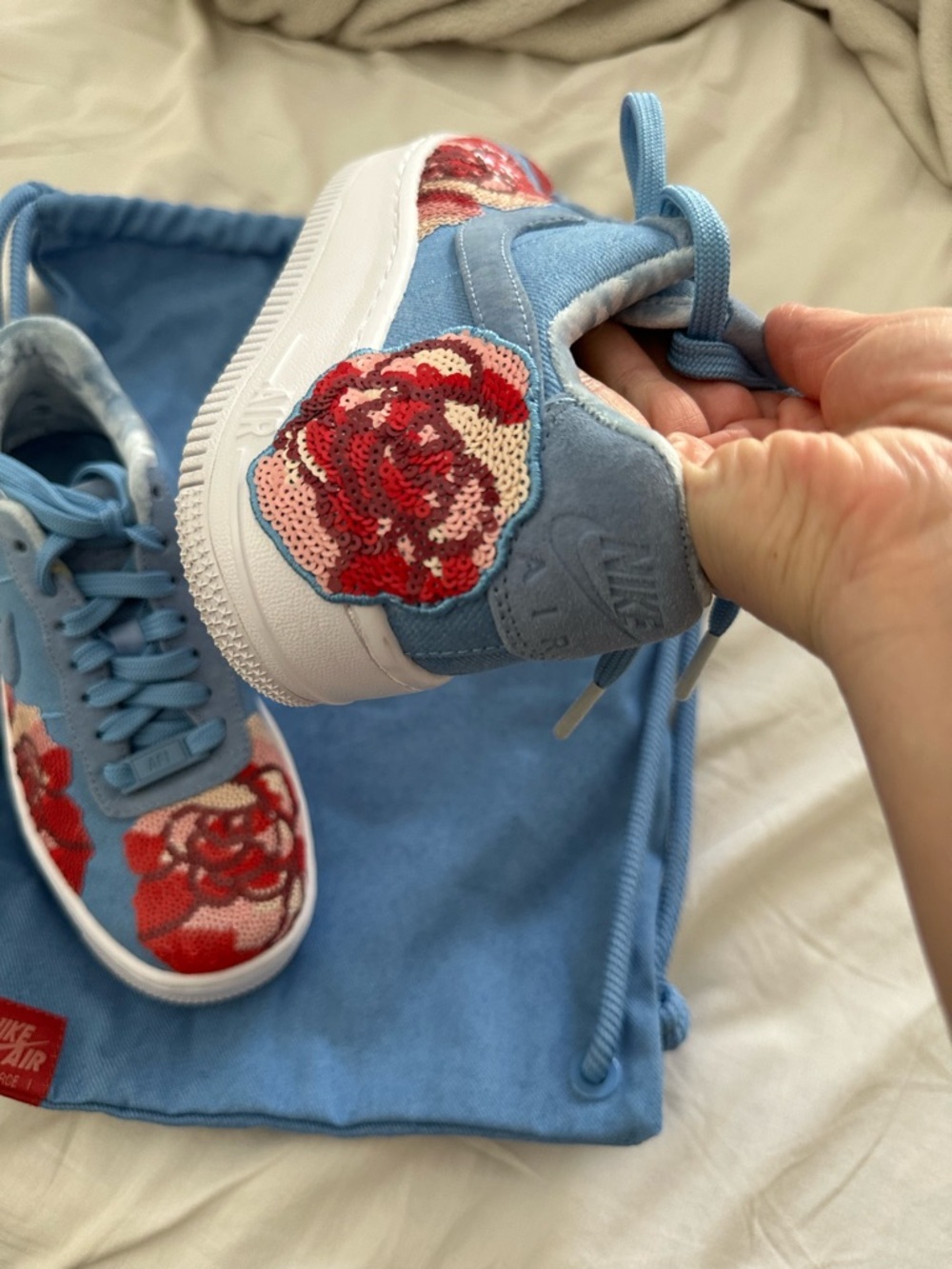 RARE- Nike Air Force 1 Upstep Low - Sky Blue with Red Floral - Picture 7 of 8